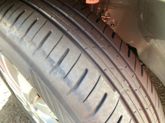 タイヤ溝もまだ問題ありませんので、安心してお乗り頂けます♪