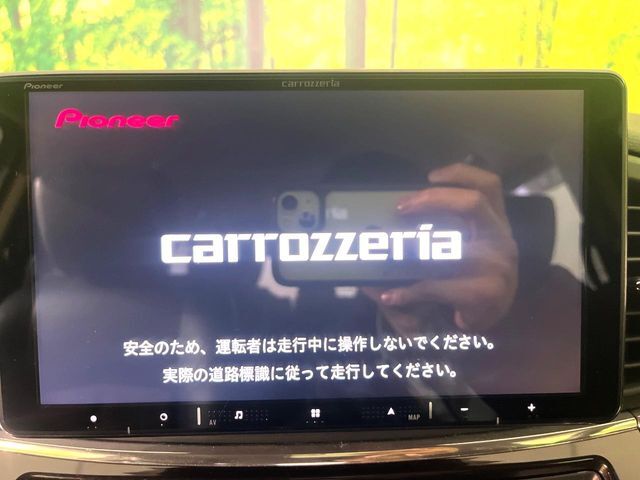 【ナビゲーション】使いやすいナビで目的地までしっかり案内してくれます。各種オーディオ再生機能も充実しており、お車の運転がさらに楽しくなります！！