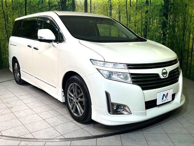 大好評のボディコーティング「弾スプラッシュコート」もご納車までに施工可能。通常のガラスコートと異なる、耐久年数6年の無機質ガラスコーティングが、ボディをキレイな状態に保ってくれます。