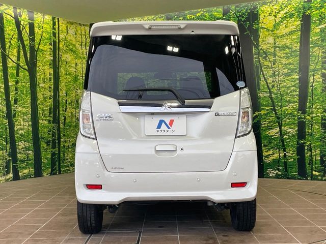 安心の最長10年・走行無制限保証（有償）をご用意。保証内容も充実はもちろん、無料点検＆オイル交換や、年中無休の全国・24時間ロードサービスも付帯されておりますのでご安心下さい。