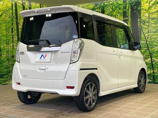 ☆全国のネクステージからお取り寄せが可能※！遠方の店舗に展示してあるクルマが気になる場合も、最寄りの店舗でご覧いただくことが可能です！是非私たちに要望をお聞かせください！※別途費用