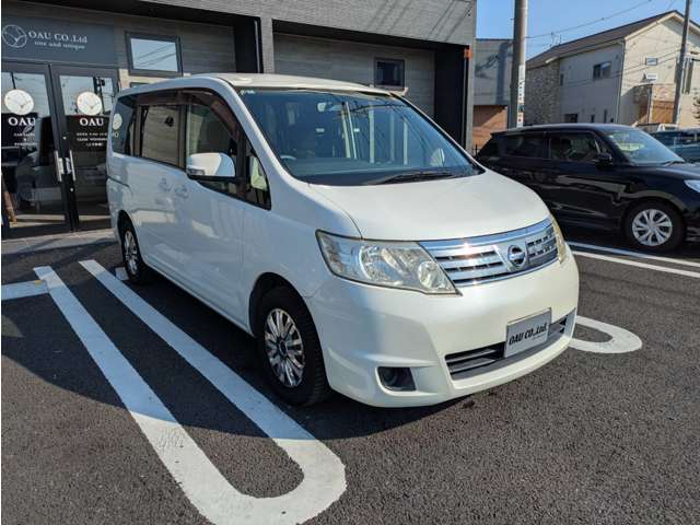 大好評のボディコーティングもご納車までに施工可能！雨染みや線傷など中古車だからと諦めていませんか？ピカピカの状態でお乗り出し頂けます！