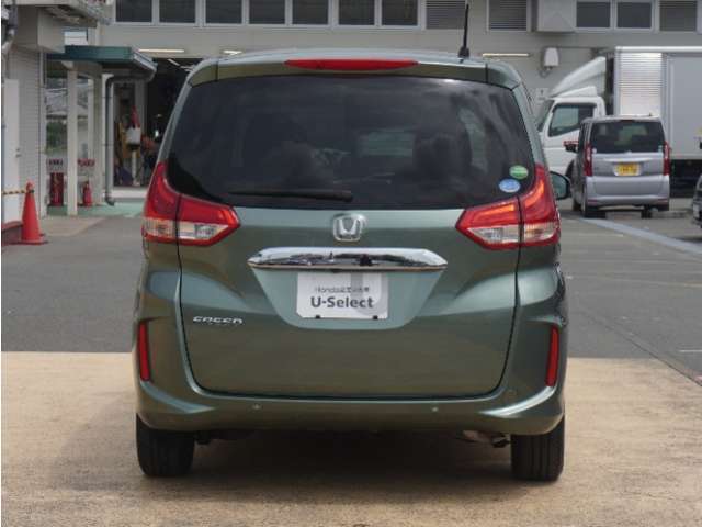 ◆メンテナンスパック（まかせチャオ）◆法定点検や車検、Hondaが推奨する点検に加えて、エンジンオイル・オイルフィルター等の交換をパックにしたのがまかせチャオです。