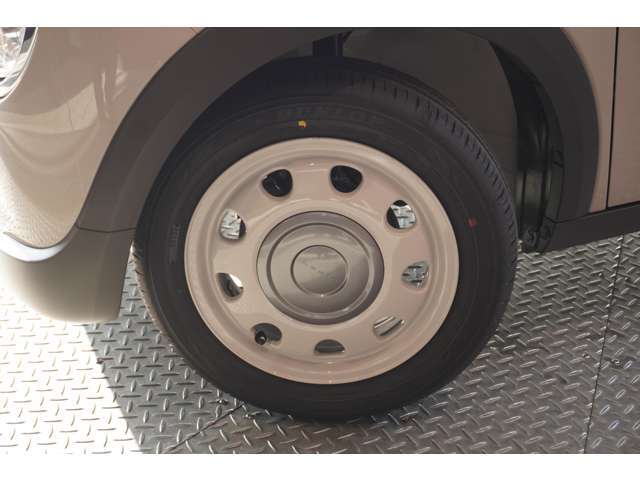 お車でお越しの際は，中和幹線沿いにあるスズキの看板を目印に！電車でお越しの際は、最寄りの耳成駅までお迎えに上がりますので是非ご連絡下さい☆◆無料電話：0120-429-215◆