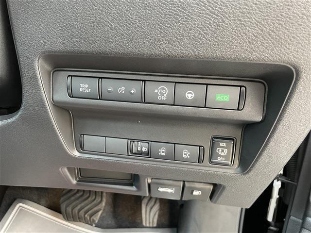 ★自動車保険もお任せ★　保険の専門店【保険のはなこ】には専門の知識を持ったスタッフとあいおいニッセイ同和損保・東京海上日動保険・損害保険ジャパンの3社取り扱いで任意保険もお気軽にご相談ください！！