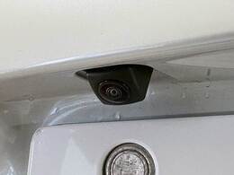 【バックモニター】装備で駐車が苦手な方も安心です！