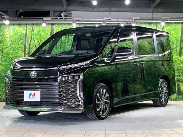 大好評のボディコーティング「弾スプラッシュコート」もご納車までに施工可能。通常のガラスコートと異なる、耐久年数6年の無機質ガラスコーティングが、ボディをキレイな状態に保ってくれます。