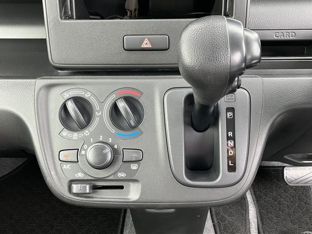 シフト周りの写真です。