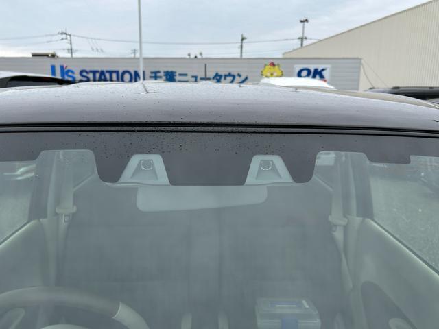 衝突被害軽減ブレーキ搭載。