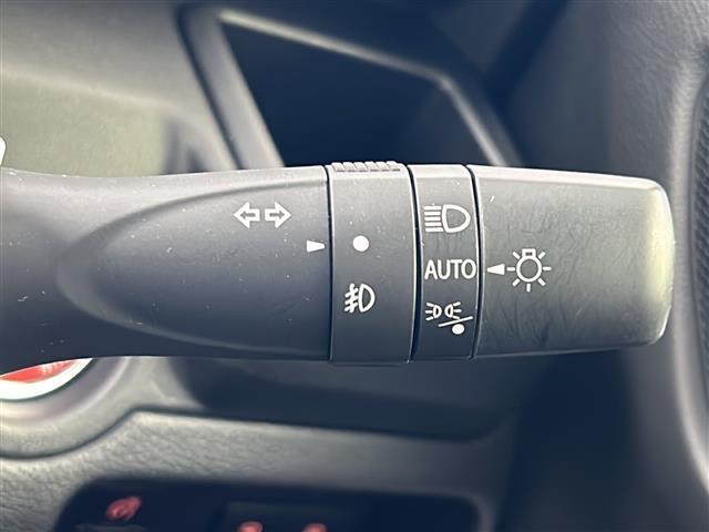 【運転席操作部】快適なドライブを楽しむための機能が装備されています！運転席から触れるので、使いやすいです！除菌プランいれていただくと、さらに清潔で安心していただけます！