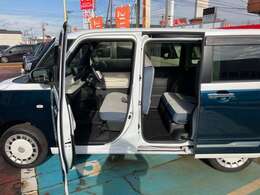 当店では、自社で仕入れした厳選車両を、多数展示しております。リーズナブルなお車を多数在庫しております。掘り出し物を探しにいらしてください。