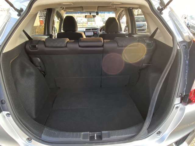 もっと車両情報が知りたい！クルマの写真が見たい！など遠慮なくお申し付けください！フリーダイヤル：0078-6002-007611