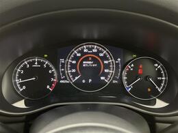 【スピードメーター】メーターがシンプルで見やすく運転しやすいですね！