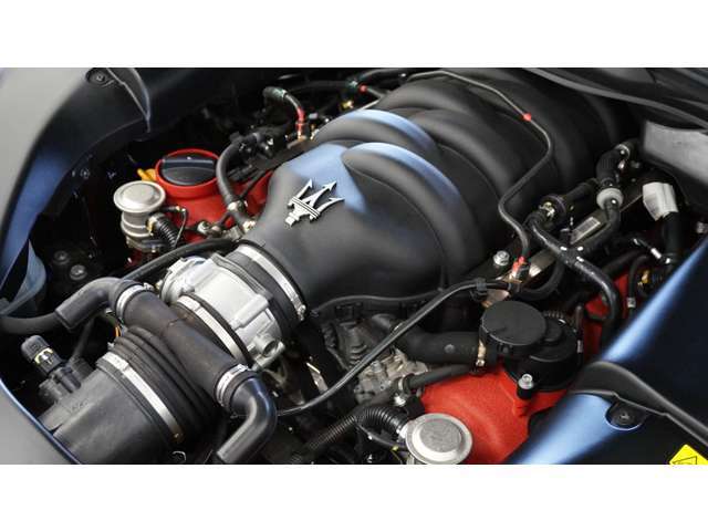 Maserati神戸の車輌も共有しておりますので、お気軽にお問い合わせ下さい♪♪☆無料通話番号☆0078-6002-354690