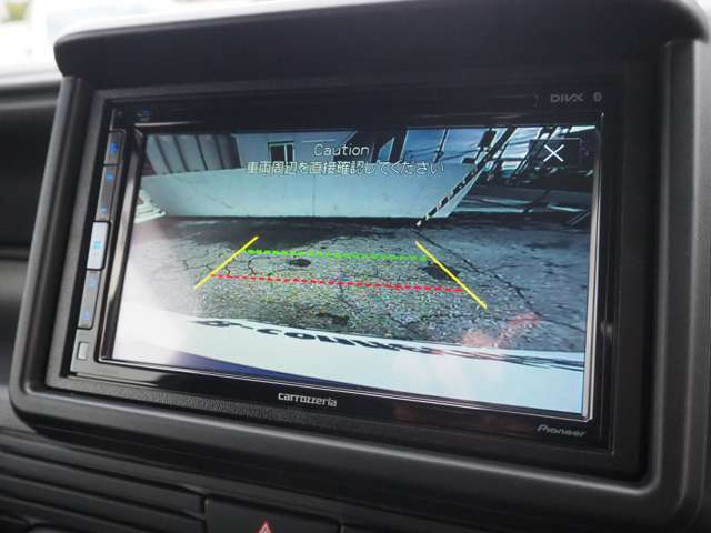 ☆カロッツェリアディスプレイオーディオ搭載！CD、DVD、BT接続も可能です♪バックモニター付きで駐車も楽々♪