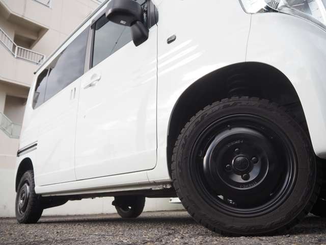 MLJ　エクストリームJ14インチSWが足元を煌びやかせます♪