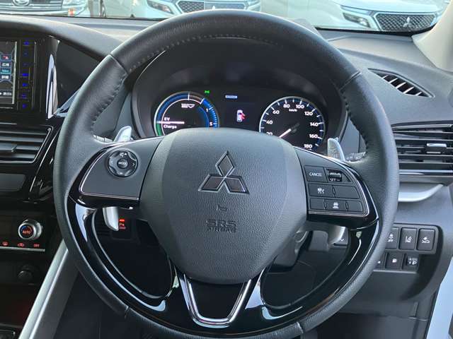 ローン払いも承っております。当社クレジットは、最長120回払い！　ボーナス併用払いや均等払い等様々なプランがございます！　審査もスピーディになっておりますのでお気軽にご相談ください。