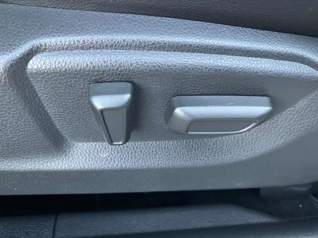 掲載中の商品のほかにも当店展示場には店頭展示前の入荷間もない商品なども実際にご覧いただくことも可能です。　ぜひ一度お店にご来店になってみませんか？