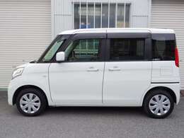 当店ではお客様のご予算に合わせ「格安現状販売」もしくは「安心しっかり整備納車（有料）」のどちらかをご選択頂けます。整備プランには法定点検整備に加えバッテリーやオイルなど多数の消耗品交換を実施致します