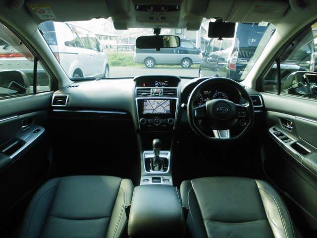 外装・内装・下廻り・エンジンルーム・タイヤ＆ホイール・インパネ廻り・ナビオーディオなど多数画像を掲載しておりますのでご確認してみて下さい！当店オススメのお車です！ご来店・ご連絡お待ちしております！