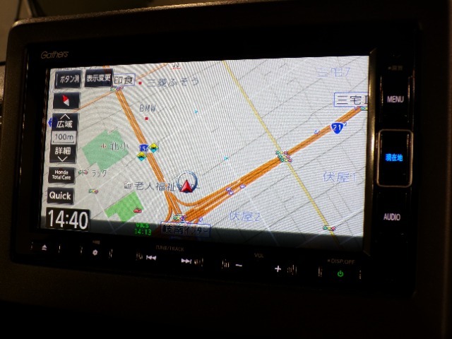 純正ナビ搭載。初めてお出掛けする場所でも快適・安心です。