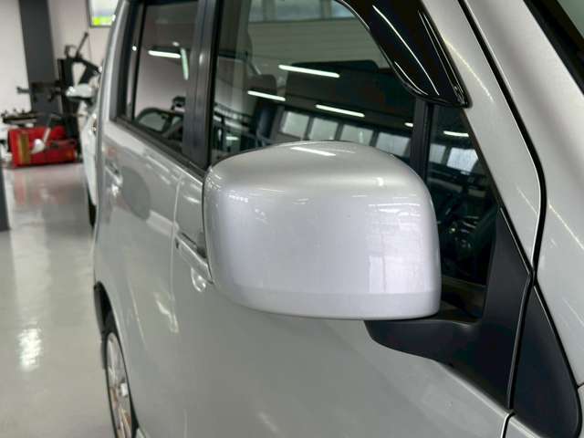 在庫車両は各展示場保管をしております。事前にご予約を頂ければご覧になりやすい場所にご準備をさせて頂きますので、ご来店前にはご連絡を頂ければ幸いです！