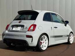 掲載全車種が全国ご納車可能です！ご担当させて頂いたスタッフがご商談、ご登録業務、お住まいの地域によりご納車まで担当致します！遠方のお客様も是非お気軽にお問合せください！