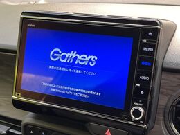 【純正8型ナビ】人気の純正ナビを装備。オーディオ機能も充実しており、Bluetooth接続すればお持ちのスマホやMP3プレイヤーの音楽を再生可能！毎日の運転がさらに楽しくなります！！