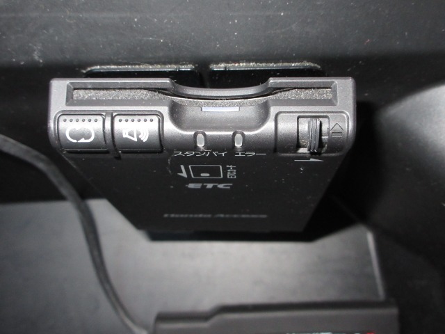 今や必需品のETCが付いています！ETCを使えば土日祝日割や深夜割などのメリットを受けることができます。（※注、ETCセットアップ費用は含まれておりません。別途必要となります。