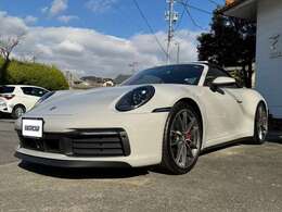 ご覧いただきありがとうございます。ポルシェ911、4Sカブリオレ(992型)、クレヨン、OP400、実走行500km、内外装コーティング済み、スポクロ、スポエグ、PASM、フロントリフターなどたくさんの純正オプション付き。