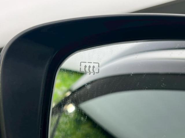 お車に合わせて無料保証以外にも、保証範囲、期間、距離を拡充させた有料保証もご用意しております！中古車の購入が初めてで不安・・・というお客様もご安心ください！