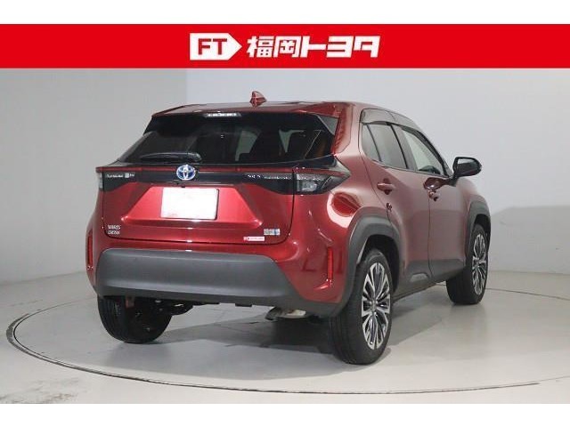 トヨタ認定中古車、評価4。キズ、へこみが少なく全体的に良好です。