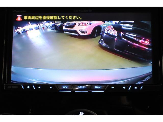 車庫入れに重宝するバックカメラ付き☆