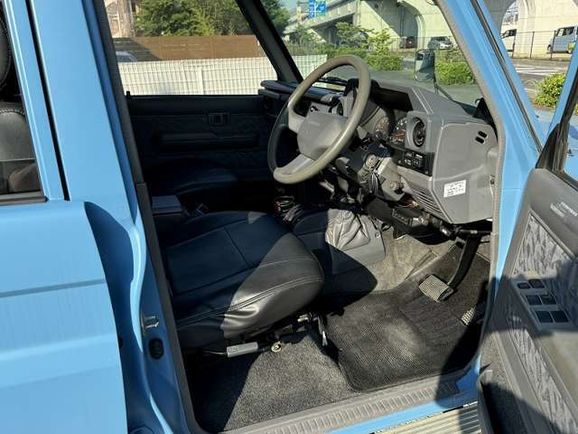 トヨタ ランドクルーザー70 4.2 ZX ディーゼル 4WD 1996年 36.5