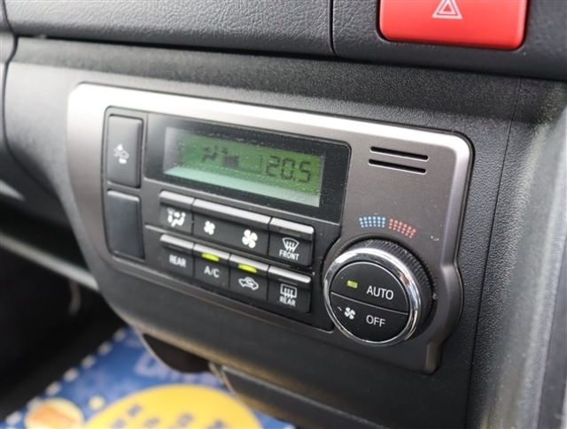 お客様のご期待に沿えるよう、敢えて店舗ごとにカテゴリーやコンセプトを分けております。