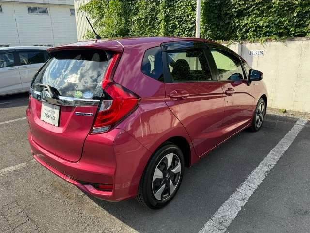 【ホンダクレジット】分割払いをご希望の方には当店扱いの『ホンダファイナンス』が便利です。通常クレジットだけでなく、最終支払い額を設定し月々の支払いを抑える『中古車据置クレジット』もございます。