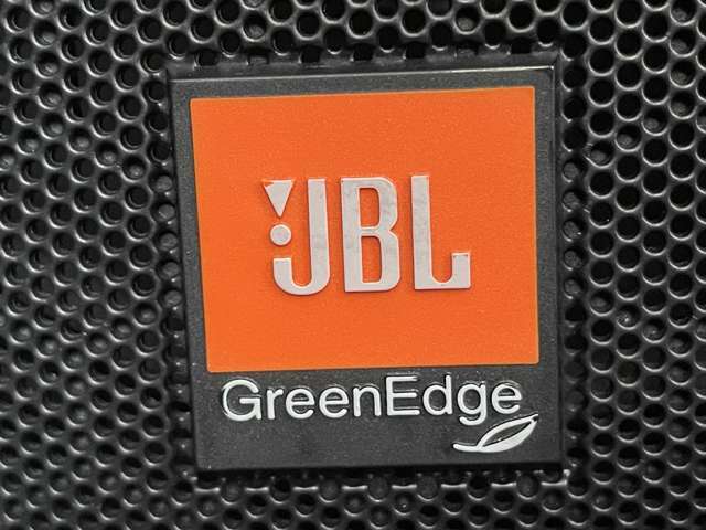 【JBLプレミアムサウンド】メーカーオプションのJBLプレミアムサウンドが装備されています！！明らかな音の違いははドライブをより一層楽しむことができます♪
