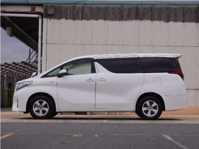 ◆法定整備実施◆Honda認定中古車の整備基準にもとづく整備を実施いたします。法定点検の整備に加え、Honda独自のプラスアルファー点検整備を実施。基準を満たしていない消耗部品を交換いたします。