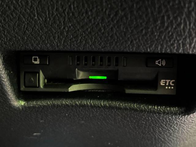 【ETC】高速道路の料金所をストレスなく通過！話題のスポットやサービスエリアに多い「スマートIC」利用時は必須のアイテムです。当店でセットアップを実施、ご納車当日からすぐにご利用いただけます！