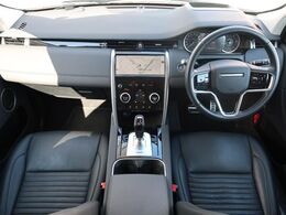 LAND　ROVERのSUV『DISCOVERY　SPORT』を認定中古車でご紹介！ガラスルーフ、3列目シート、アダプティブクルーズ、固定式サイドステップ、MERIDIAN、メモリ機能、スマートキー