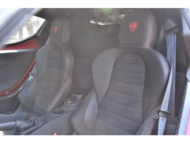 【高品質車のみ在庫】当社では、主に正規ディーラーからのワンオーナー車、弊社管理ユーザー下取車・買取車、弊社近隣のお客様からの直接買取車、等にて総合評価4.5点以上の高品質車両を販売させて頂いております。