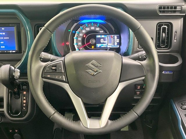 【純正革巻きステアリング】上質な革を使用することで、手にしっかり馴染みとても運転しやすいハンドルです♪