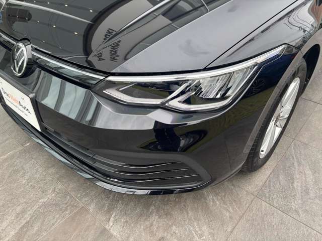 当店は兵庫県下をはじめ、中四国にも展開しているサンヨーオートセンターグループの一員です。Volkswagenのお車は当店在庫はもとより全10店舗から素敵な一台を当店で出お探し致します。