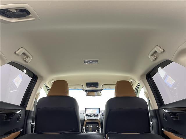 【天井】『天井』の画像になります。写真の内容に関してご不明点、ご質問等がございましたらお気軽にガリバー店舗までお問い合わせください。