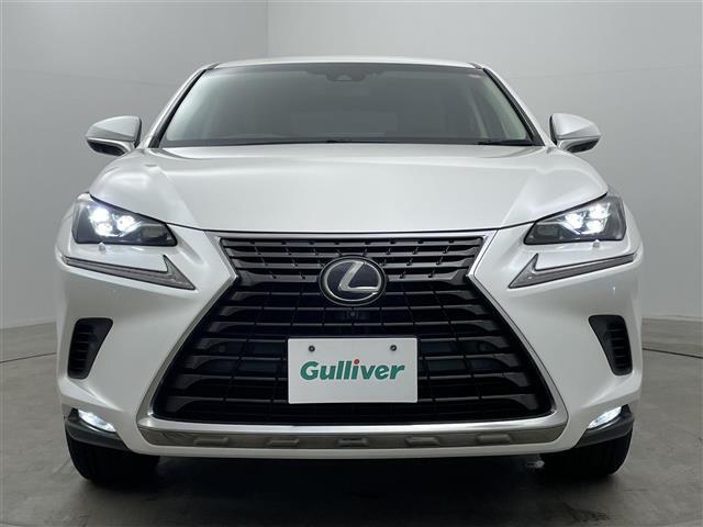 【正面】『外装：正面側』の画像になります。写真の内容に関してご不明点、ご質問等がございましたらお気軽にガリバー店舗までお問い合わせください。