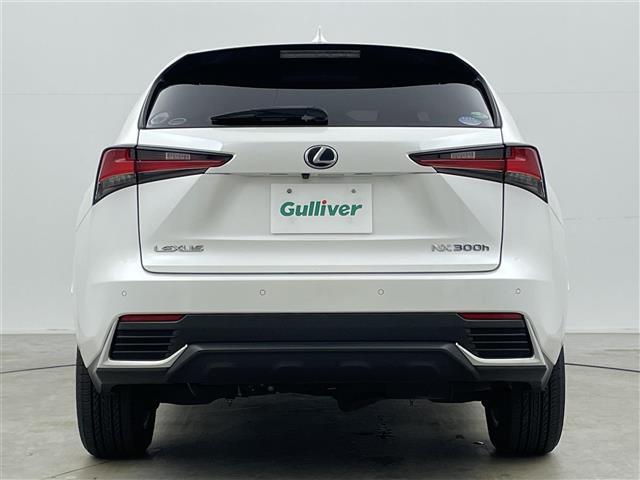 【後】『外装：後側』の画像になります。写真の内容に関してご不明点、ご質問等がございましたらお気軽にガリバー店舗までお問い合わせください。