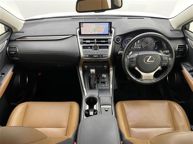 【インパネ全体】『インパネ全体』の画像になります。写真の内容に関してご不明点、ご質問等がございましたらお気軽にガリバー店舗までお問い合わせください。