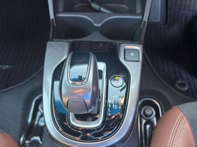 気になった方は、是非お問い合わせください♪　RCCメガ中古車展示場MEGAカーランドサファリ西条店　フリーダイヤル　0078-6002-737564　定休日毎週水曜日