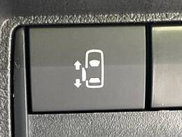 【パワースライドドア】スマートキーや運転席のスイッチでスライドドアの開閉が可能♪電動だから力を入れてドアを開ける必要が無く、小さいお子様でも、重い荷物を持っている時もラクに開け閉めできます♪