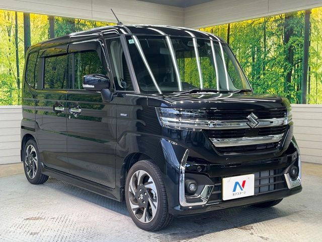 高透明度のガラス皮膜で撥水はもちろん、上質なツヤ・光沢を実現。紫外線や酸性雨から大切な愛車を保護し、色あせ・劣化を防止。「弾スプラッシュコート」、「弾プリミッサコート」からお選びいただけます。